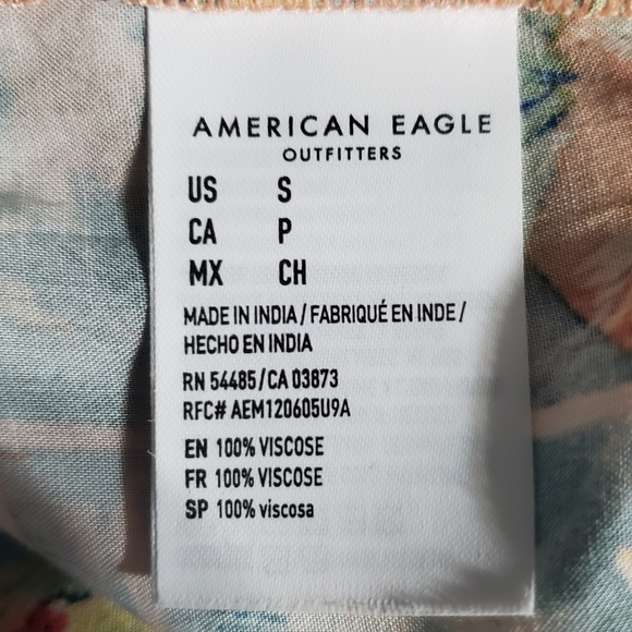 American Eagle Multicolor Tropical Hawaiian Blouse Tie Front Women's Size Small - Picture 6 of 6